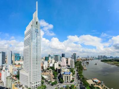 Giỏ Trái Cây Cao Cấp Gần Vietcombank Tower – Đẳng Cấp Quà Tặng Doanh Nghiệp