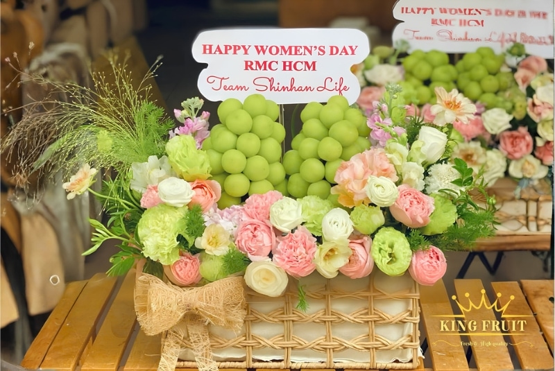 giỏ trái cây nhập khẩu thăm bệnh Vinmec
