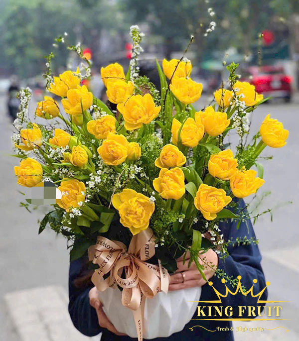 Bình hoa Tulip vàng - Luôn tỏa sáng