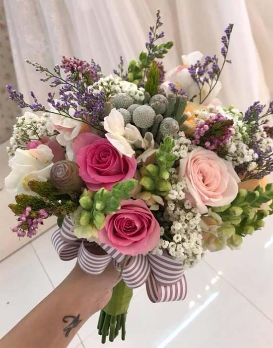 Hoa cầm tay cô dâu - Chung nhịp đập