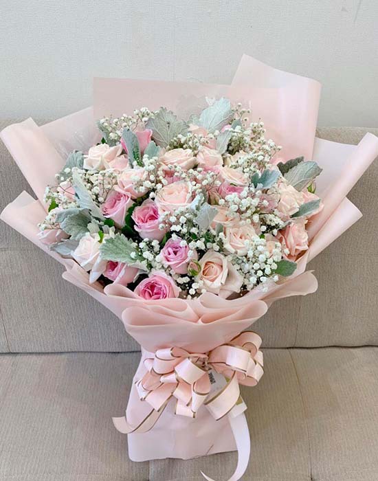 Bó hoa tone pastel nhã nhặn